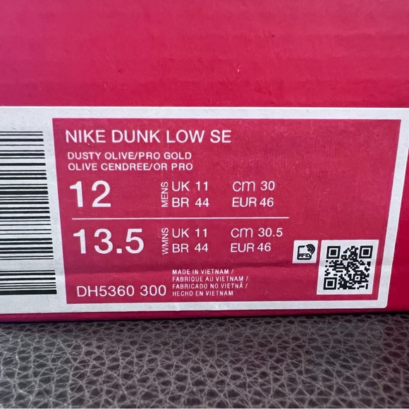 Nike Dunk Low SE - Dusty Olive/Pro Gold - Picture 14 of 14